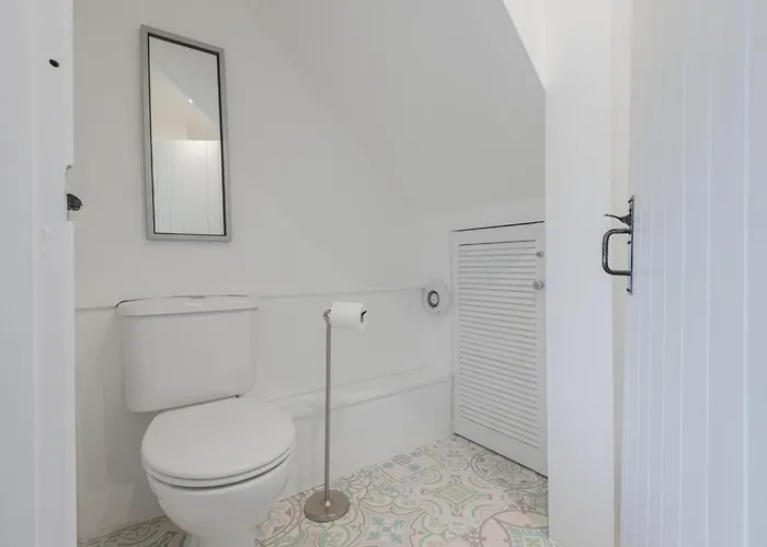 2 Bed In Sz591 بيت للعطل *