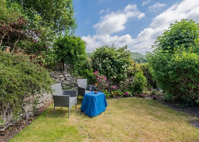 بيت للعطل 2 Bed In Sz591 *